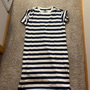 NWT Old Navy Petite midi t-shirt dress